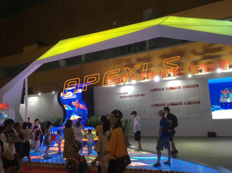 雷曼-康碩展創(chuàng)意LED顯示屏展現(xiàn)城市之美