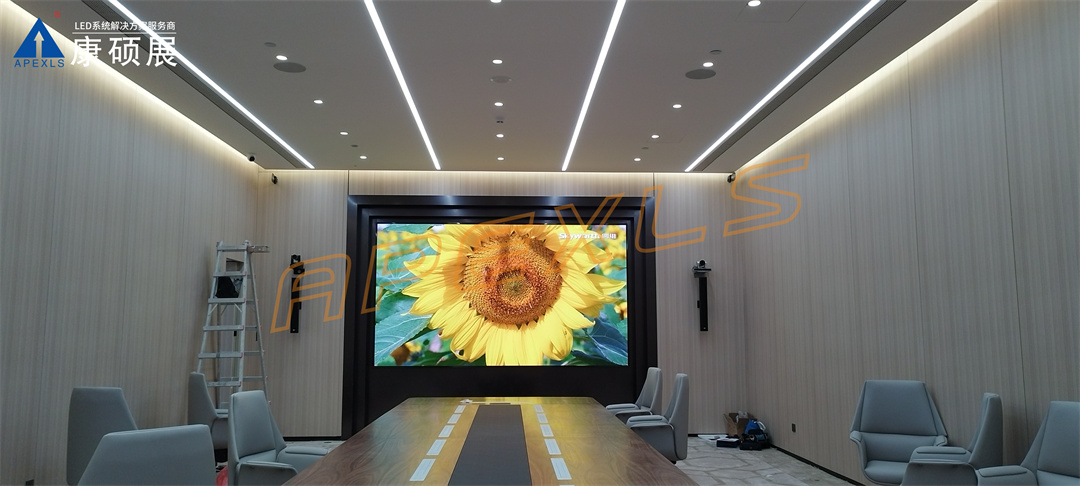 康碩展LED小間距案例，深圳福田聯(lián)豐大廈P1.25顯示屏