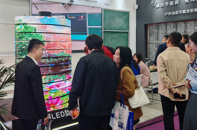 LED CHINA 2025圓滿落幕 | 雷曼康碩展顯示應(yīng)用場景體驗人氣火爆